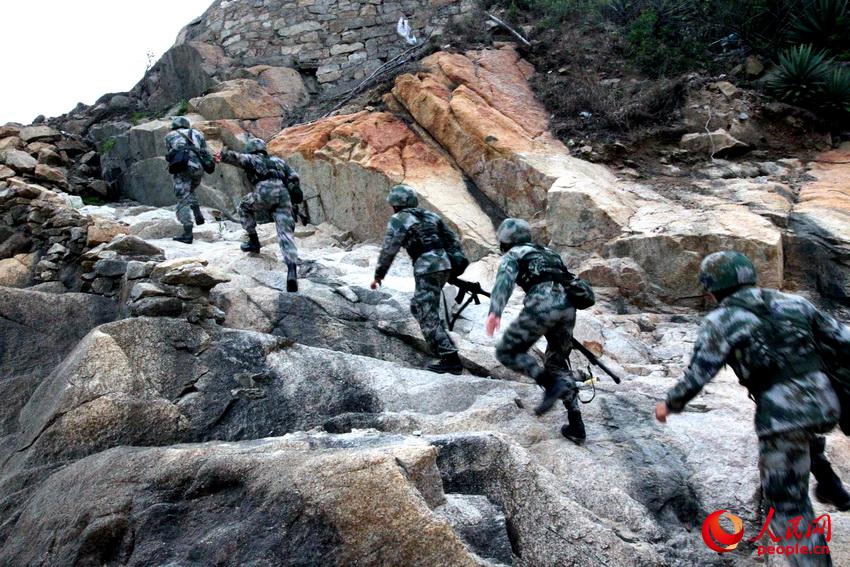 �M�����u���g�ٱ����ͻ���ɽ����ϣ�ٔz��