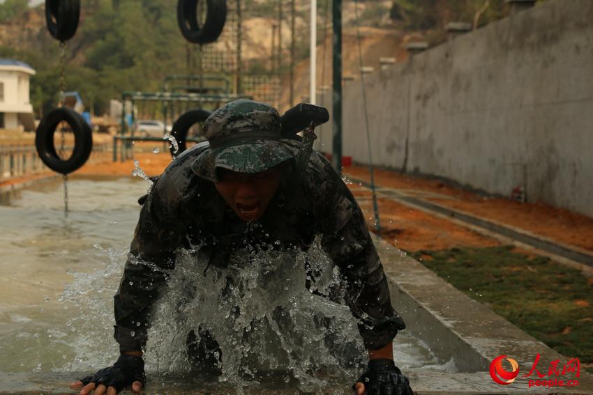 C־Ӗٱ߱Mȫwܺ־l]O£tz