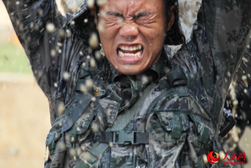 C־Ӗٱ߱Mȫwܺ־l]O£tz