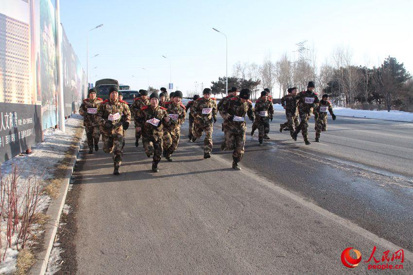 �幫��ԽҰ������