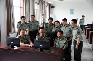 н�������������^��