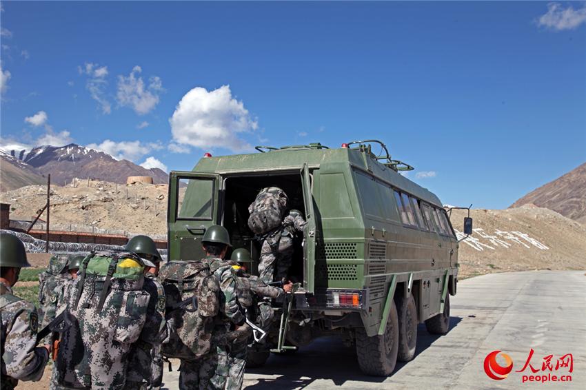 �M�v��꠵�܇���l