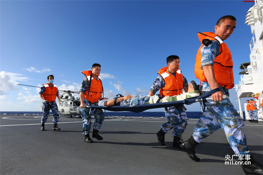 7��17����һ�����Ї���܊Ş�T���ݵ�������܊���S����̖���Tͨ�^ֱ���C�Q�˺�������ƽ�����tԺ��������A�z