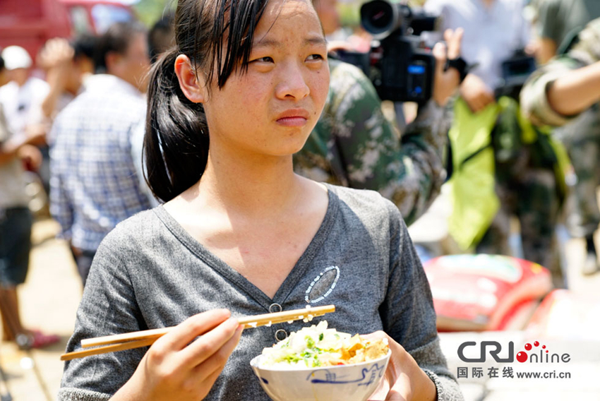 ���壺ӛ�ߌ������������񱊵���� �u��������5��