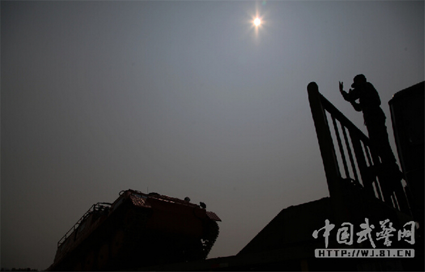 壺侯ɭֲ꠹ٱ{̹˴dX2