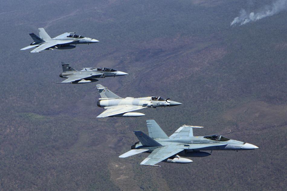 ���壺�W��5��������C�R�wչʾ����8��