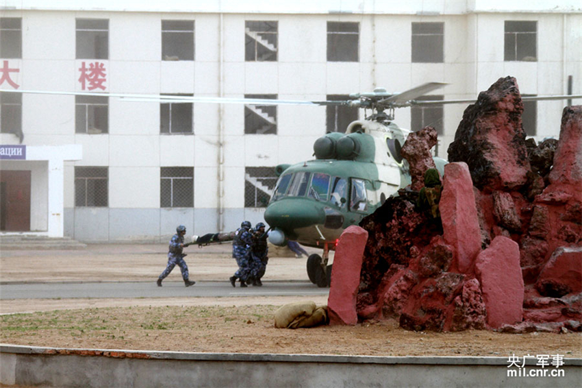 巽湥꠺;ѲֱCǅ^֮صx¶ z 