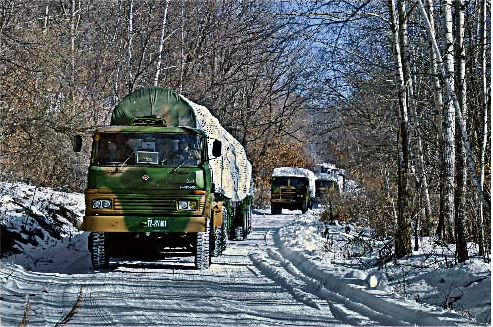 ���壺���ڌ�������ȫ��������Ӳ�� �ϱ���Խ�f�4��