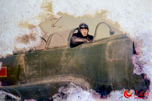 �཭��ǰ�ڑ𶷙C��