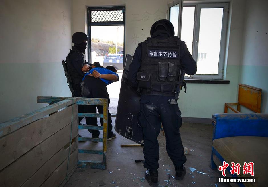 壺½ľRؾM̎ͻ֌ݾ6