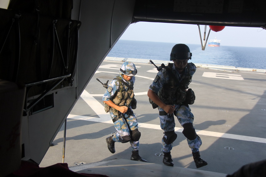 �ؑ�꠆T���ٵǙC