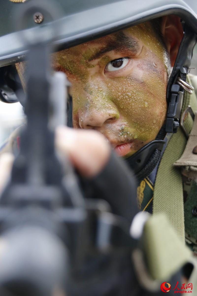 壺V߅侯ؑ꠿ྚI𷴿