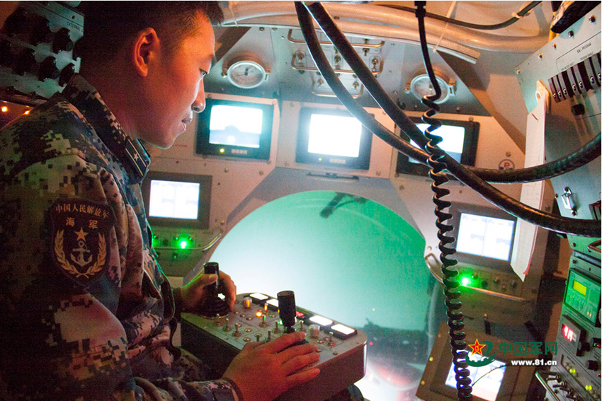 :ŞԮݾ ˮ40̎D8ͧT3