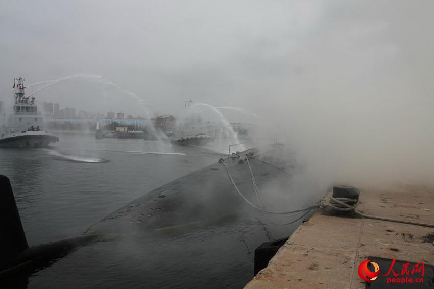 ���＾��������Ş꠻��ӽ��O���h��Ⱥ��·�����M������һ���^Ħ���RӢ�ǔz