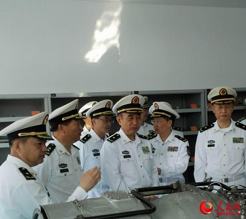 ���＾��������Ş꠻��ӽ��O���h��Ⱥ��·�����M������һ���^Ħ���וx���z