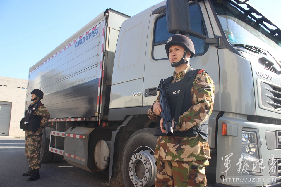 �f��������