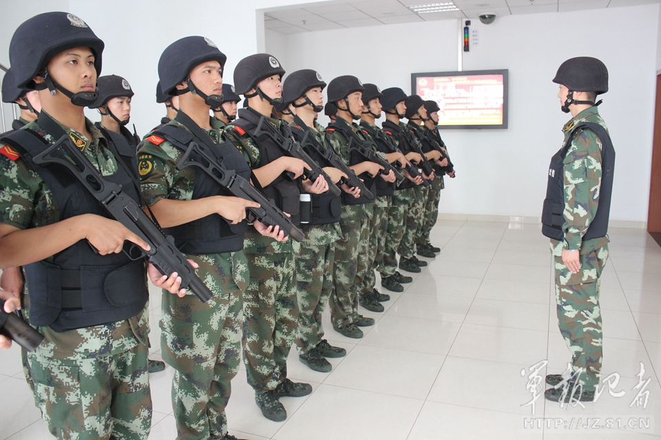 �M���ӆT��