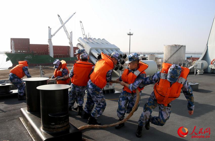 �D���L��ɽŞŞ�T���ڎ��|�� �ʿ��z