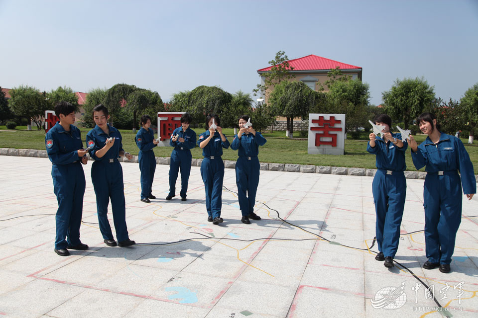 Ů�w�M�е���ʂ�������������������� �z