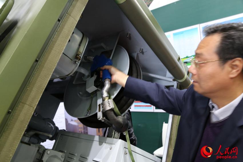 CBX�����bж�\ݔ܇���zӰ���Z����