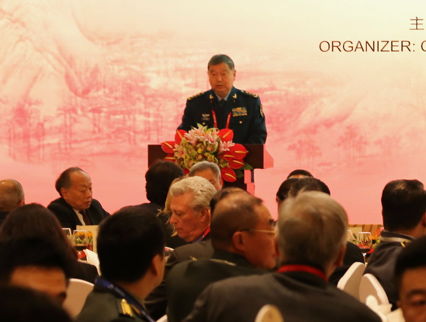 11��20�������Ї�܊�¿ƌW�W�����L��܊�¿ƌWԺԺ�L����܊��܊�ό��ڵ������ɽՓ���_Ļ�������o���zӰ���Z����