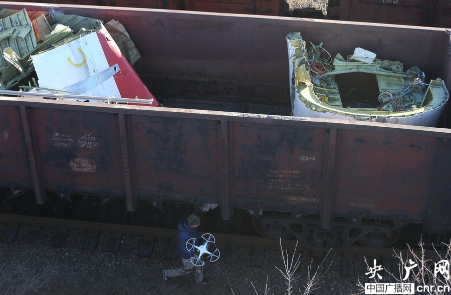 ���壺MH17�����ĉ��C���\�� ���s100����Ƭ��7��