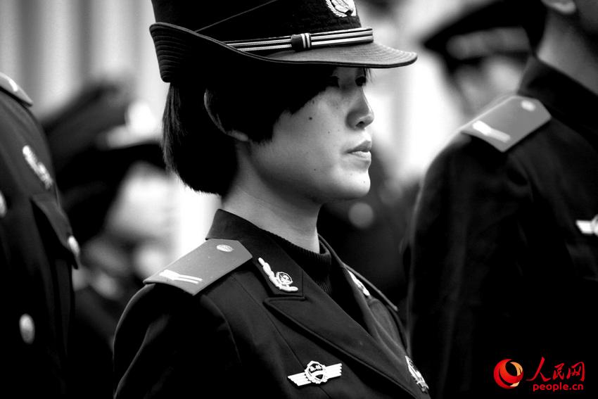 ھոexʽ֮ǰGɫ܊bӢSˬ