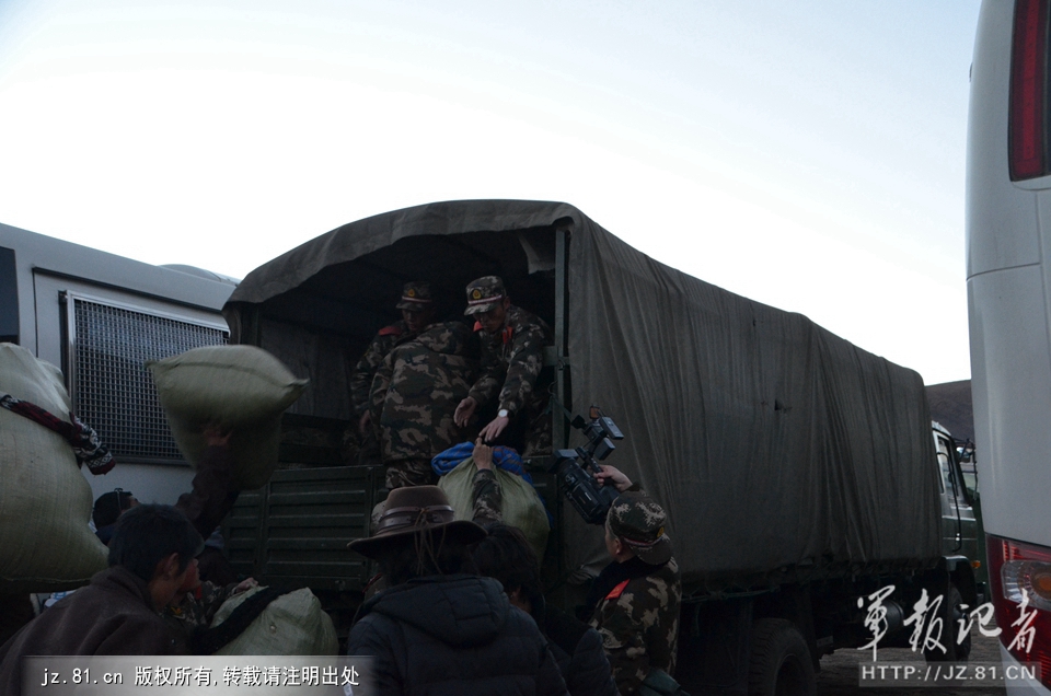 侯ٱBҹ^ȫD300ą^(D)2