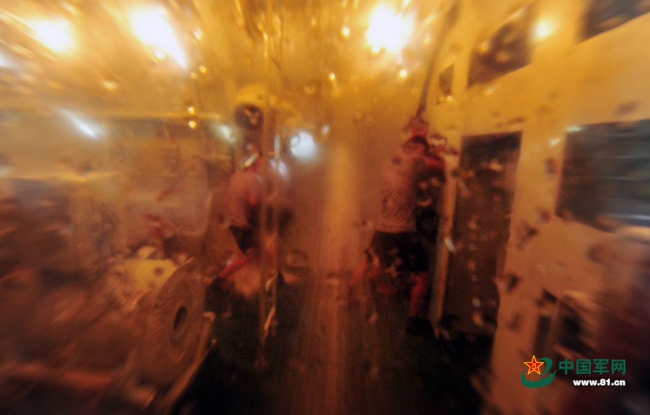 ͧMˮôkֱٱģMԾȫ(D)