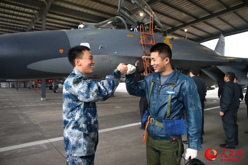 18 �Y�Ѽ��F�L�ĬF�ΈF��ί���tƽ����ͬ��һĘ���������т��f�����ǡ��S���n�����������A�z��