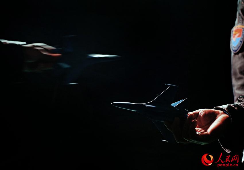 �Y�Ѽ��c���Ѿ��ĽM�����湥���ݾ����������A�z��