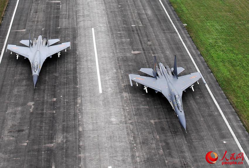 �Y�Ѽ��͑����p�C������w���������A�z��