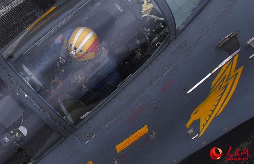 �����^�����Y�Ѽ������w�������������������A �z��