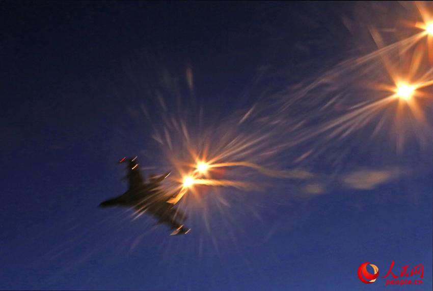 �Y�Ѽ��c�����{�Cչ�_ҹ�g�Ց����������A�z��