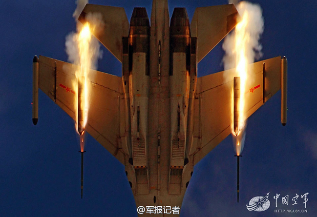 ����:�^����C ���R�^�µġ����^�������ƫC��