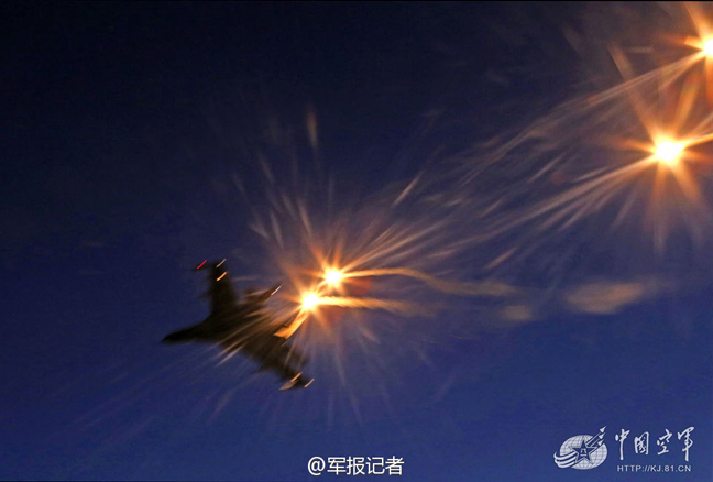 ����:�^����C ���R�^�µġ����^�������ƫC�֡�8��