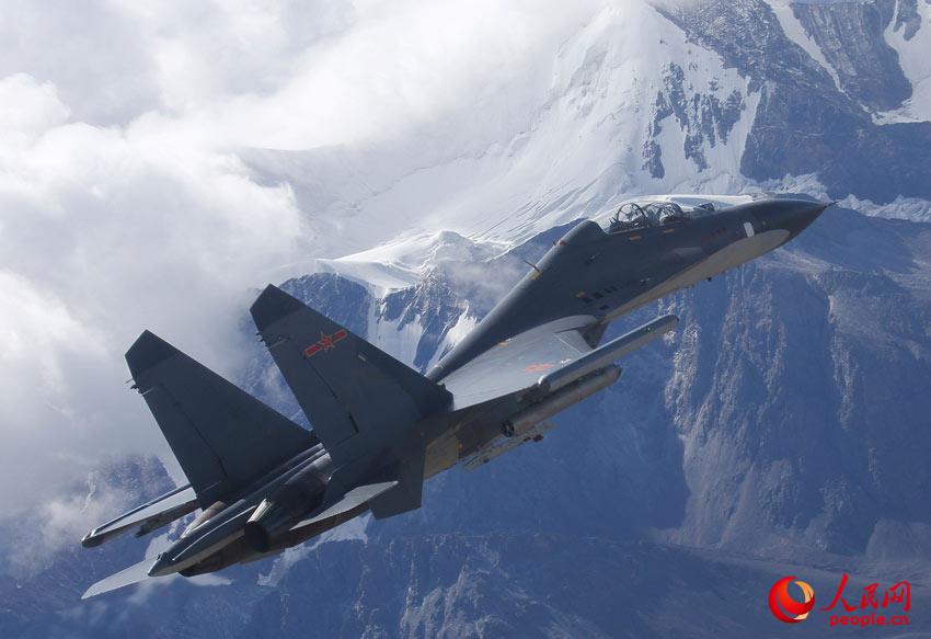 ���ഺ�������Y�Ѽ��{�C��ѩɽ�{���м����������������A�z��