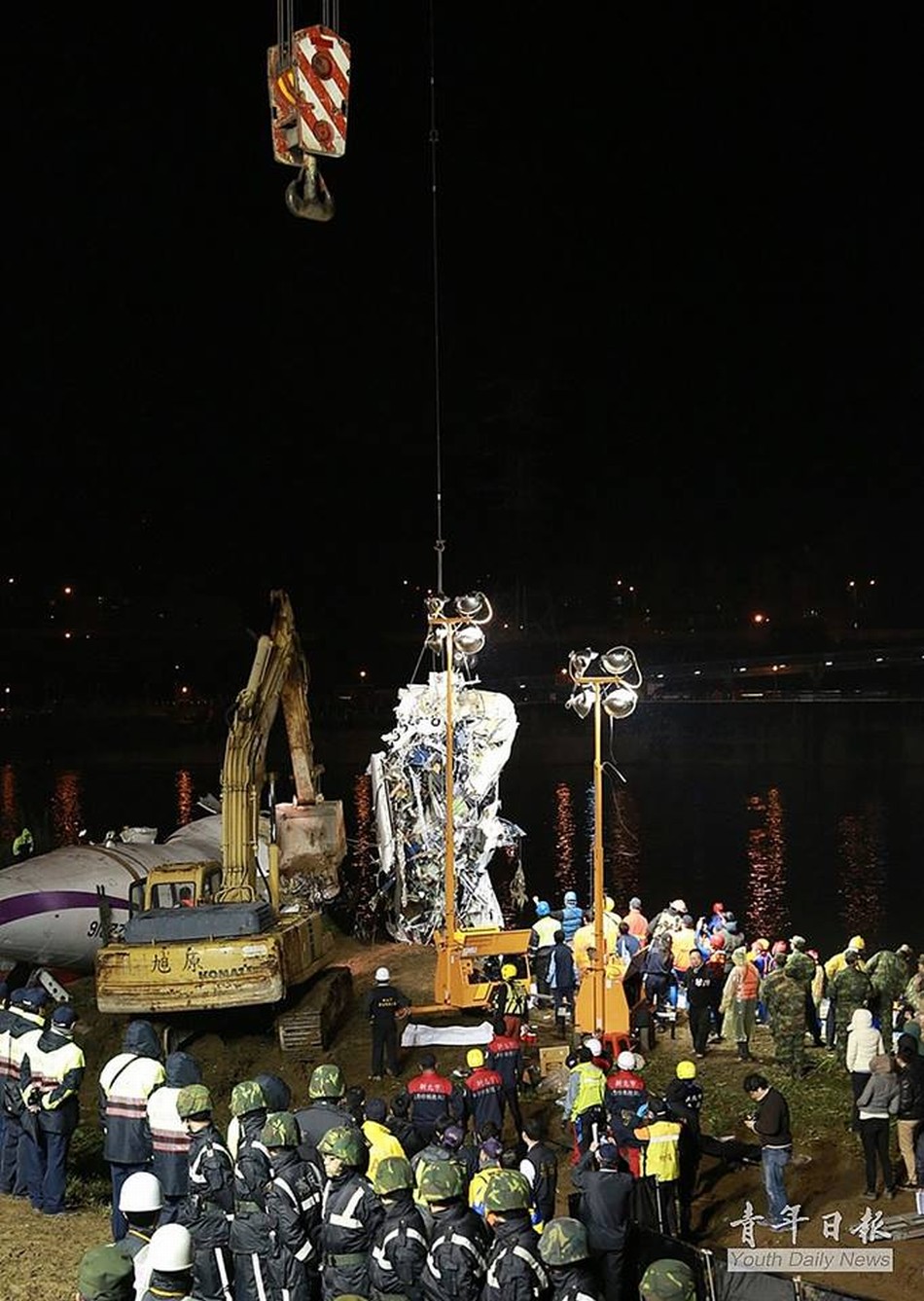 ���壺�_܊���𸡘��Bҹ��Ԯ���ӿ͙C��4��