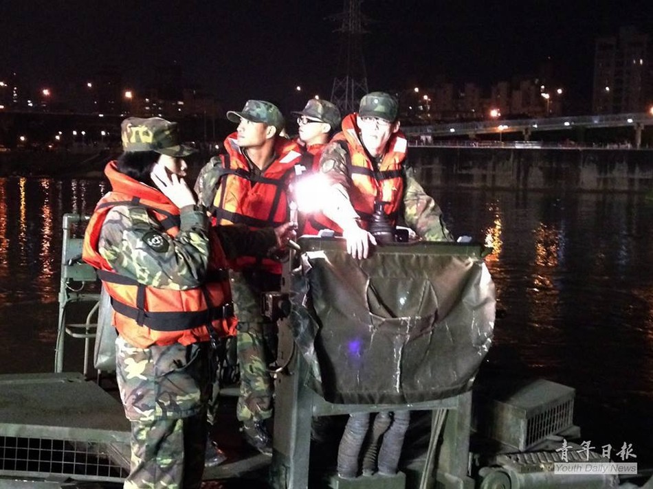 ���壺�_܊���𸡘��Bҹ��Ԯ���ӿ͙C��16��