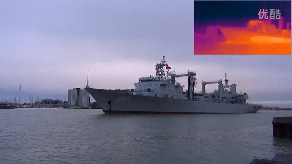 �M�D���Ї��LӢ�����t��zӰ�C�Ĕz��6��