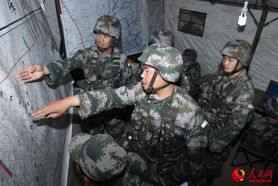 �D�����I