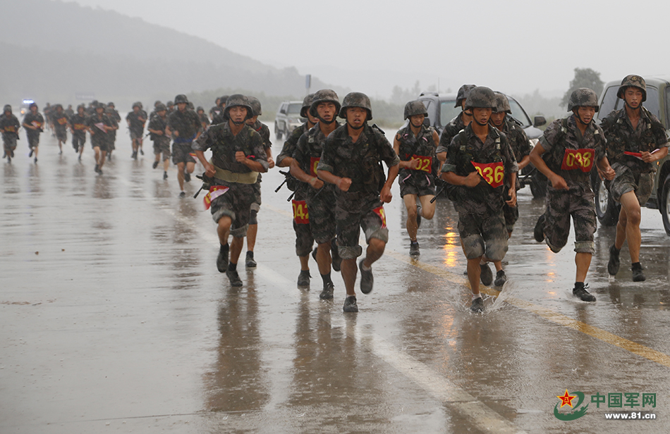 �ٱ��M�����b�幫��ԽҰ��ِ���R�� �z