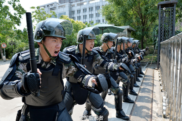 ������Ѯ�����������ʽ�����b���M��Ӗ����