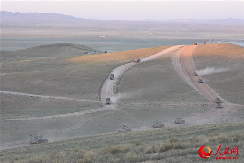 �����C��