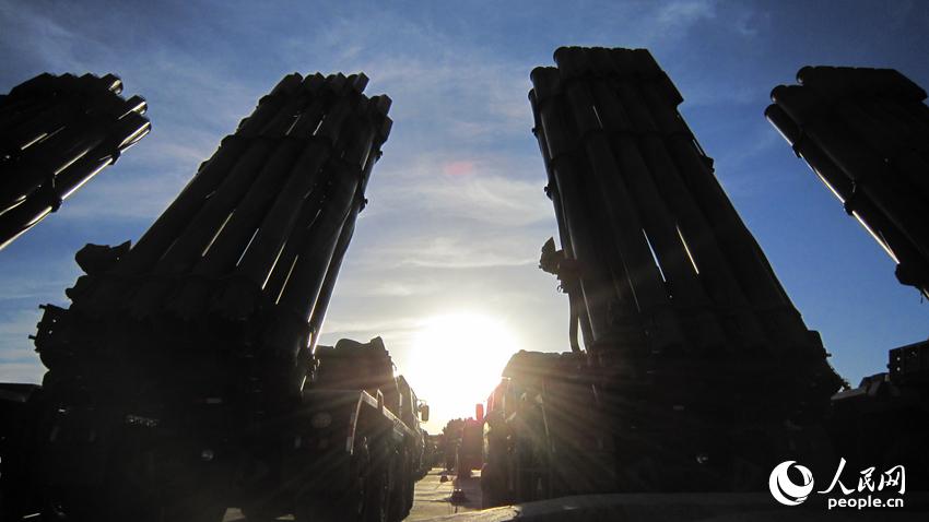 ��Į�P������x �z