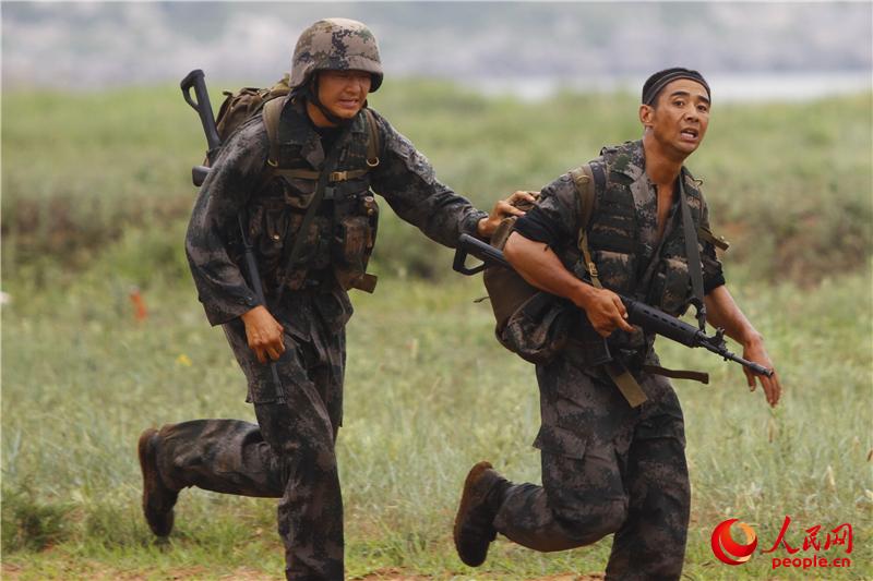 ������ؓ�ر��u���Rһ���z��