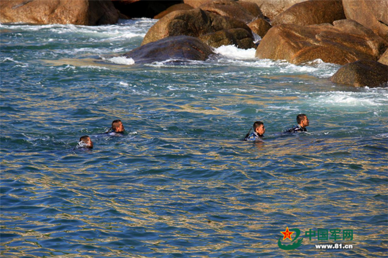 �t���������u������еǍu���ĵ��z