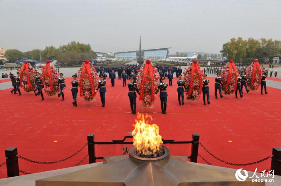 ���I���@�� �zӰ������־