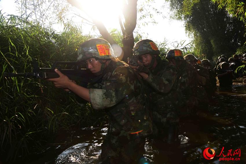 20161119侯꠆ؑTҰӖ