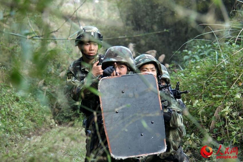 20161126侯꠆ؑT_չֵزӖ